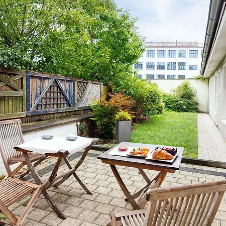 In 16 Heidelberger Hof * Dusseldorf